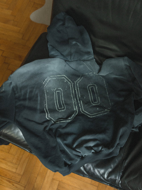 SPIKE BLACK HOODIE